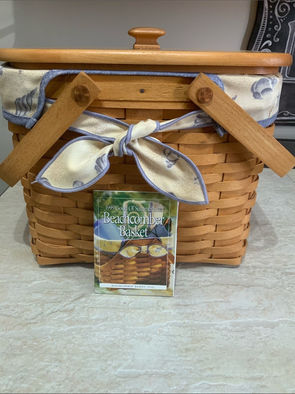 Rare- 1999 Good Ol’Summertime Basket Beach 
Comber Basket
